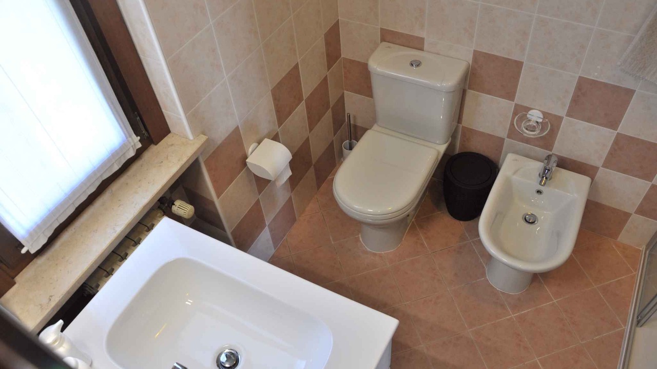 Photo of Bathroom in Montioni