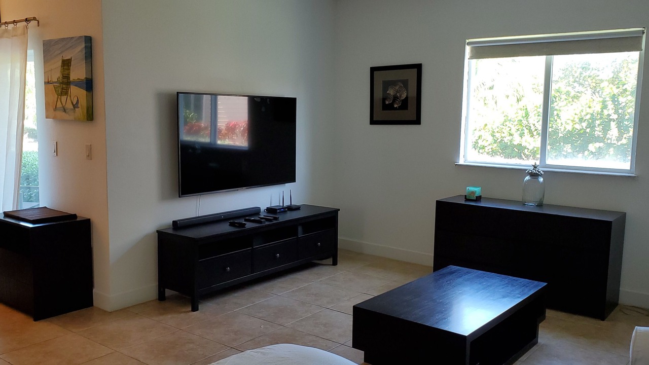 Photo of Livingroom in Alice Town