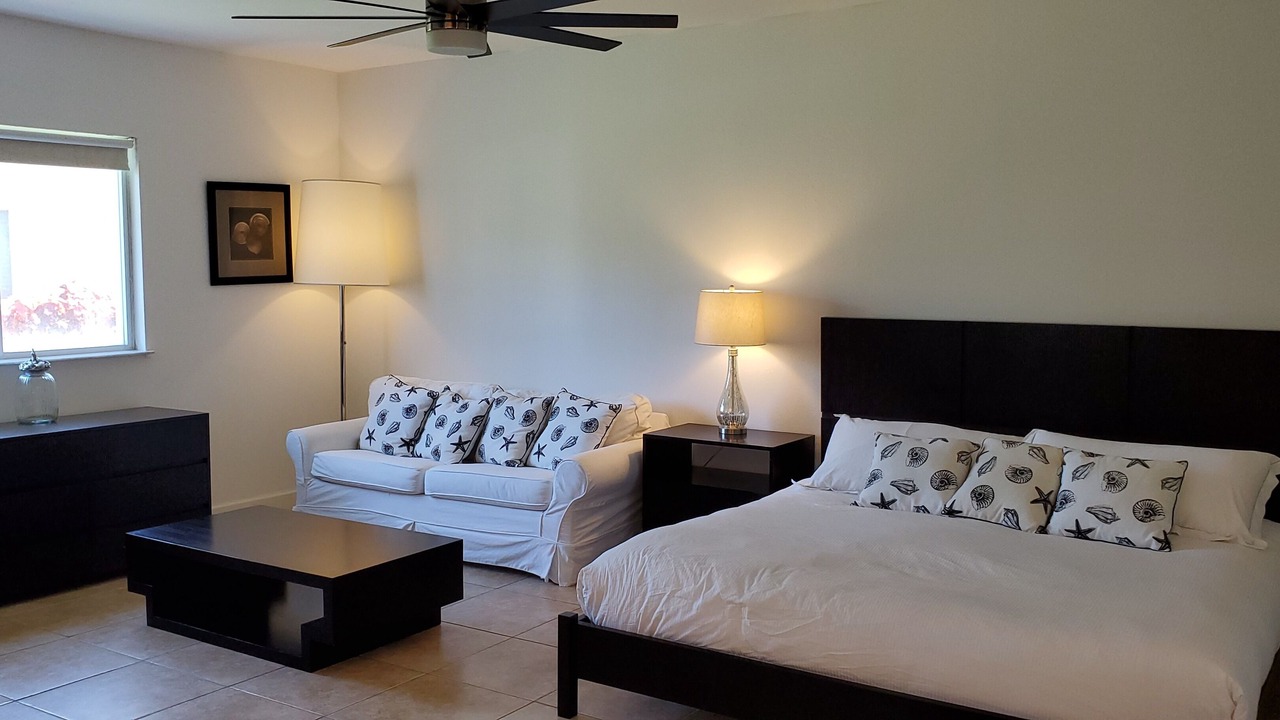 Photo of Bedroom in Alice Town