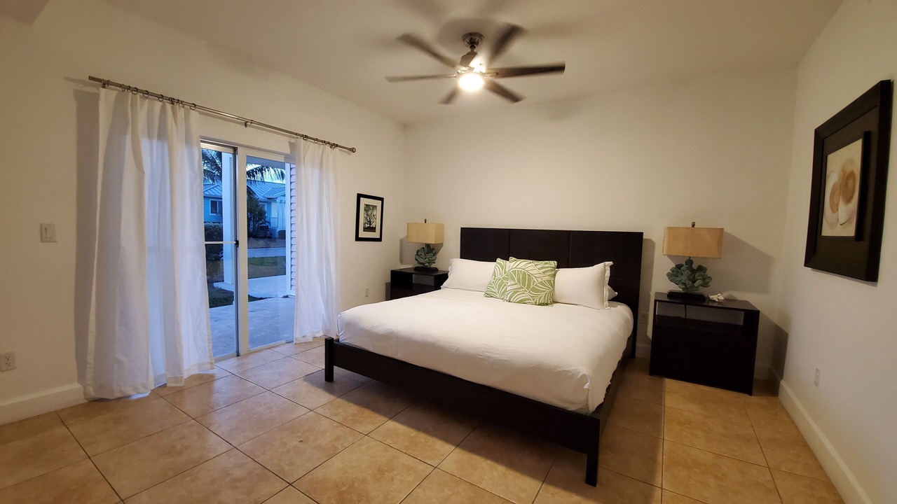Photo of Bedroom in Alice Town