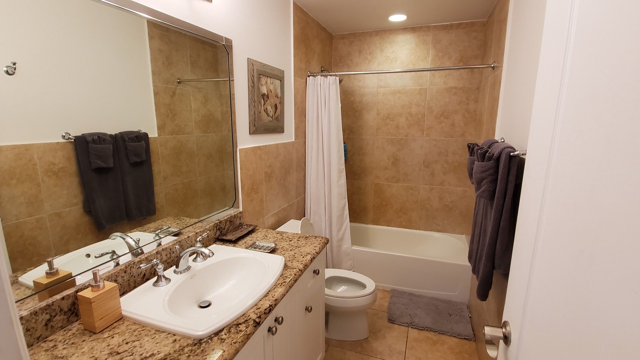 Photo of Bathroom in Alice Town
