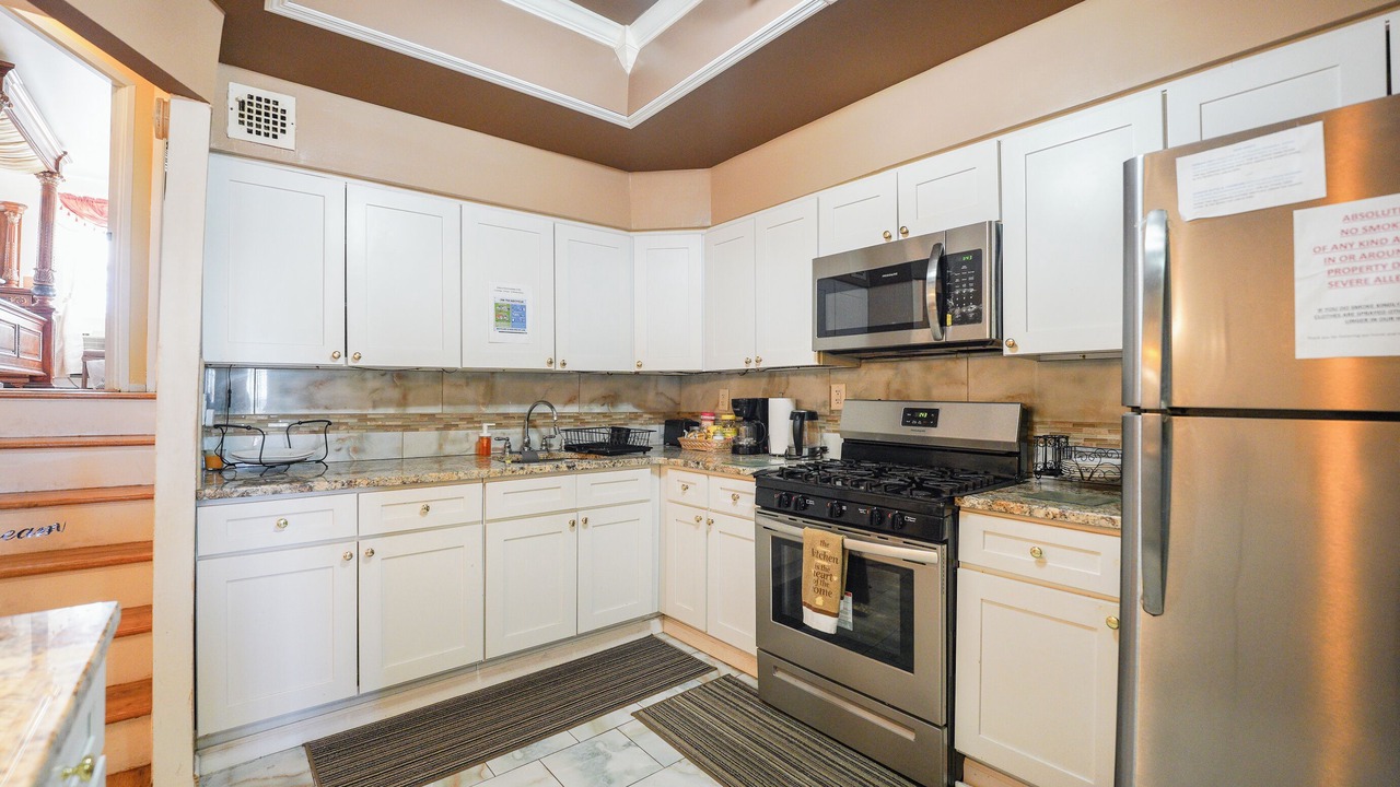 Photo of Kitchen in Canarsie