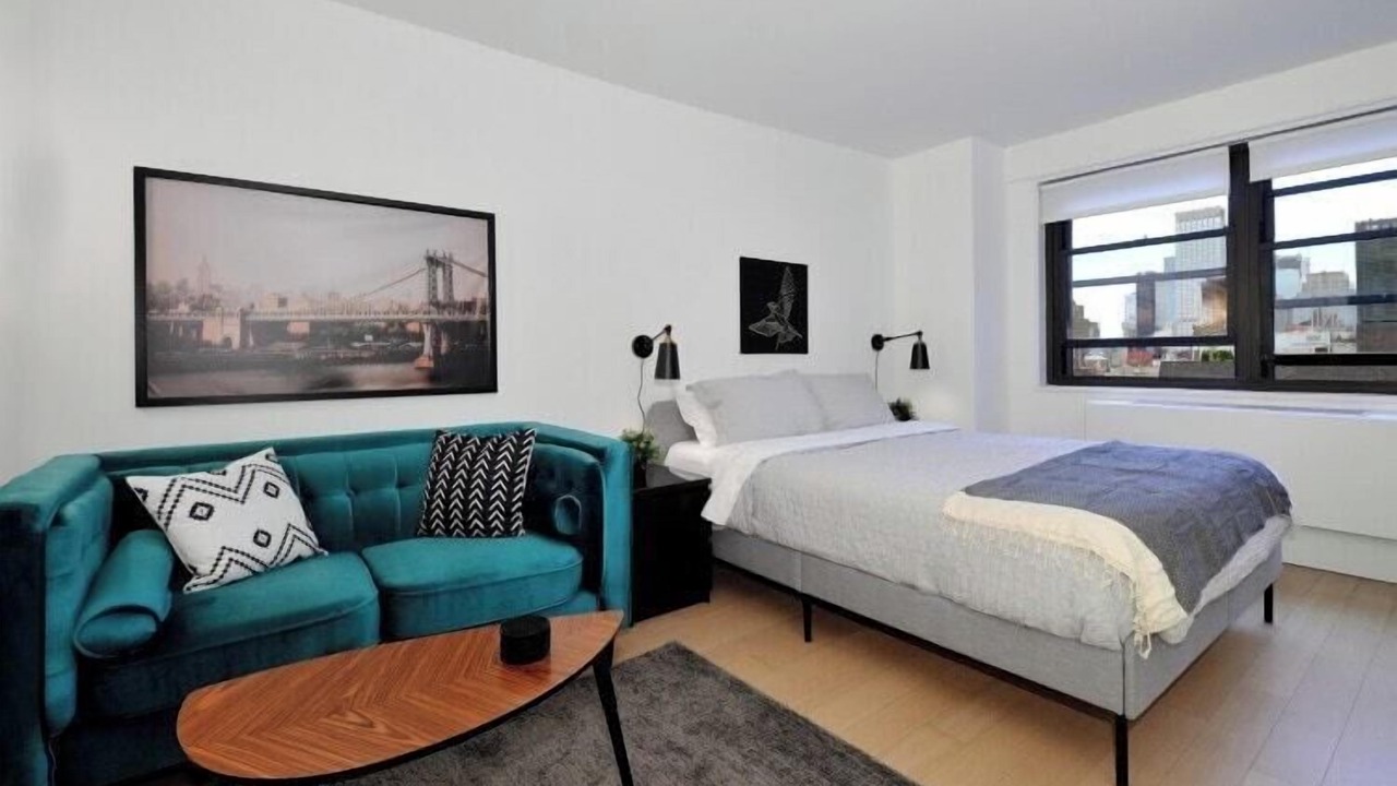 Photo of Bedroom in Tudor City