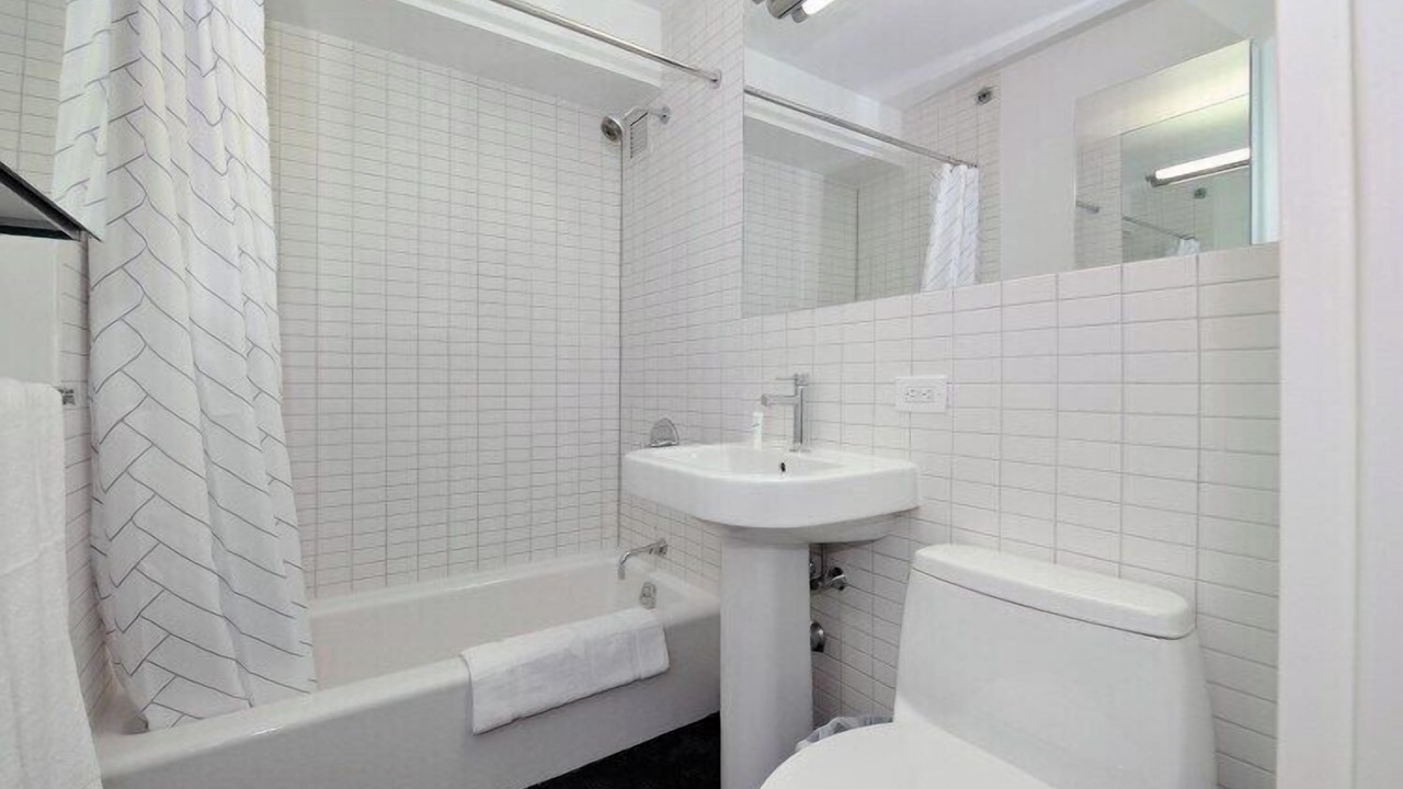 Photo of Bathroom in Tudor City