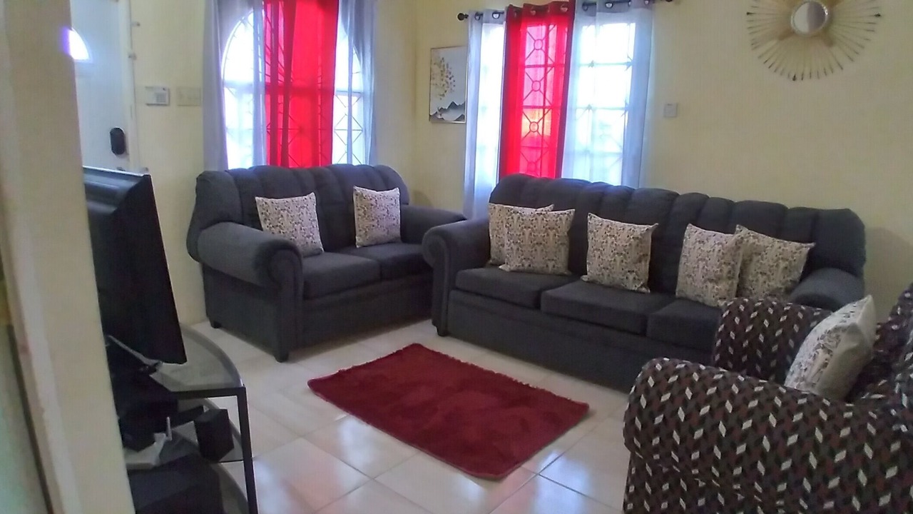 Photo of Livingroom in Portmore
