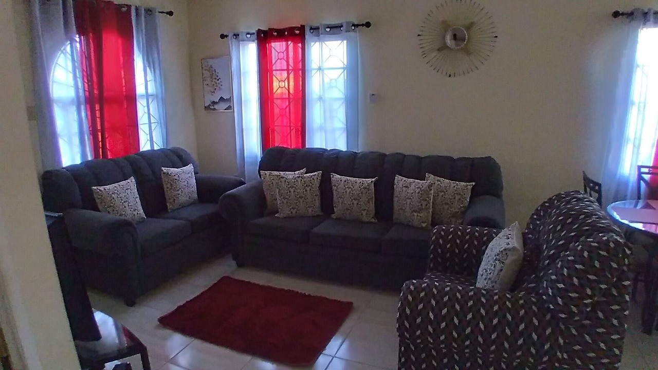 Photo of Livingroom in Portmore