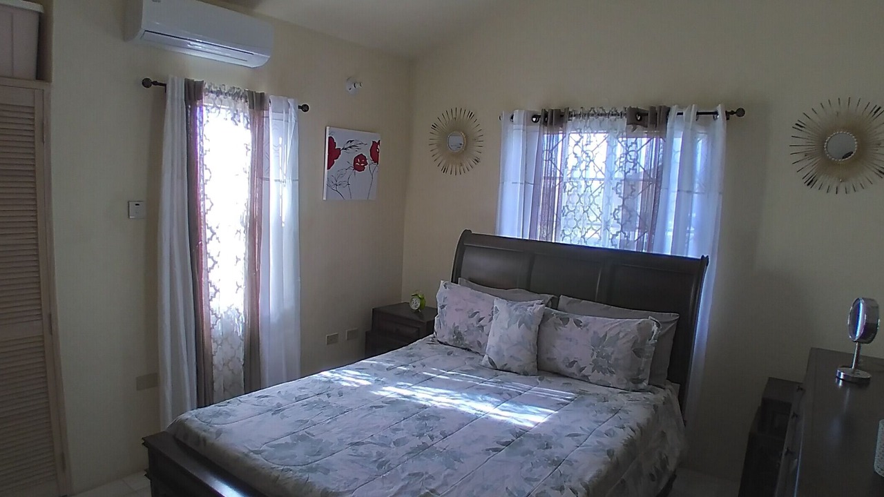 Photo of Bedroom in Portmore