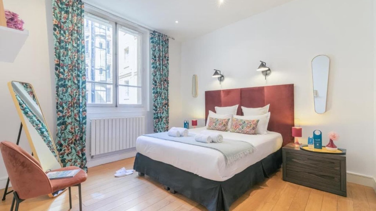 Photo of Bedroom in Champs-Elysees