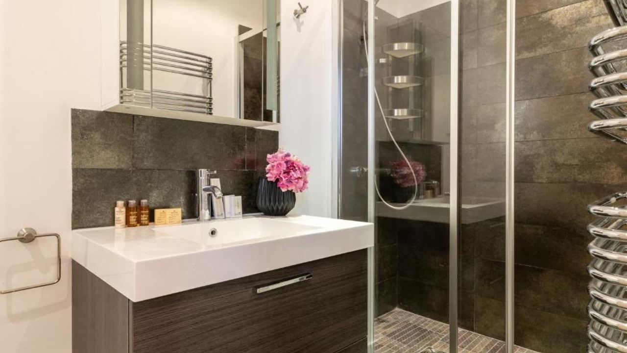 Photo of Bathroom in Champs-Elysees