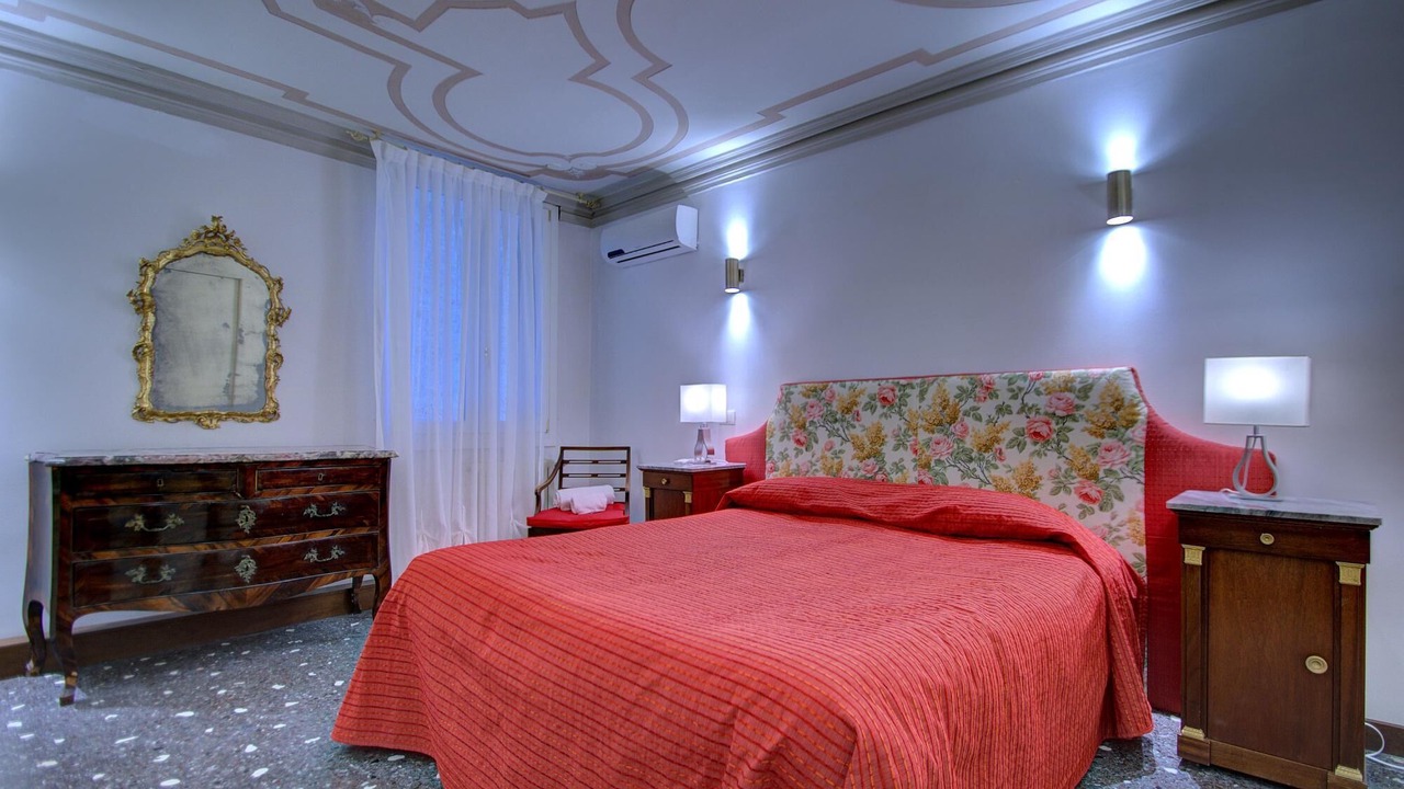 Photo of Bedroom in San Polo