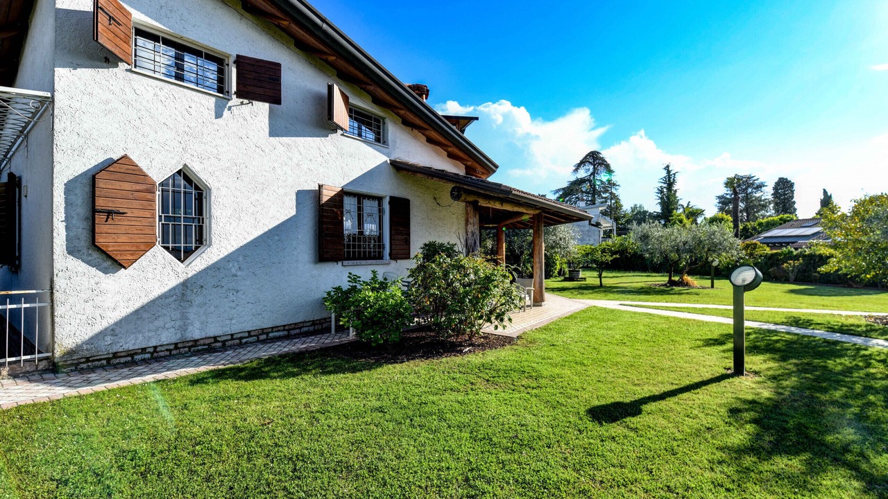 Photo of Outdoor in Mattarana