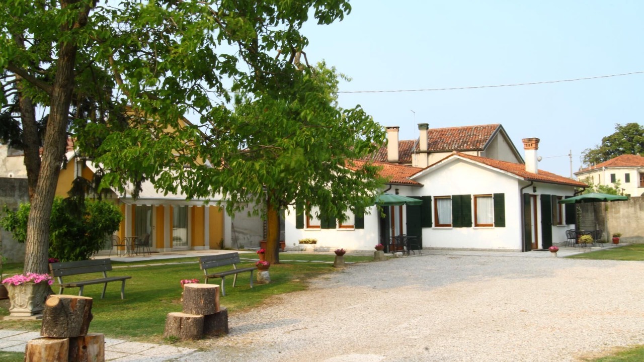 Photo of Others in Mira