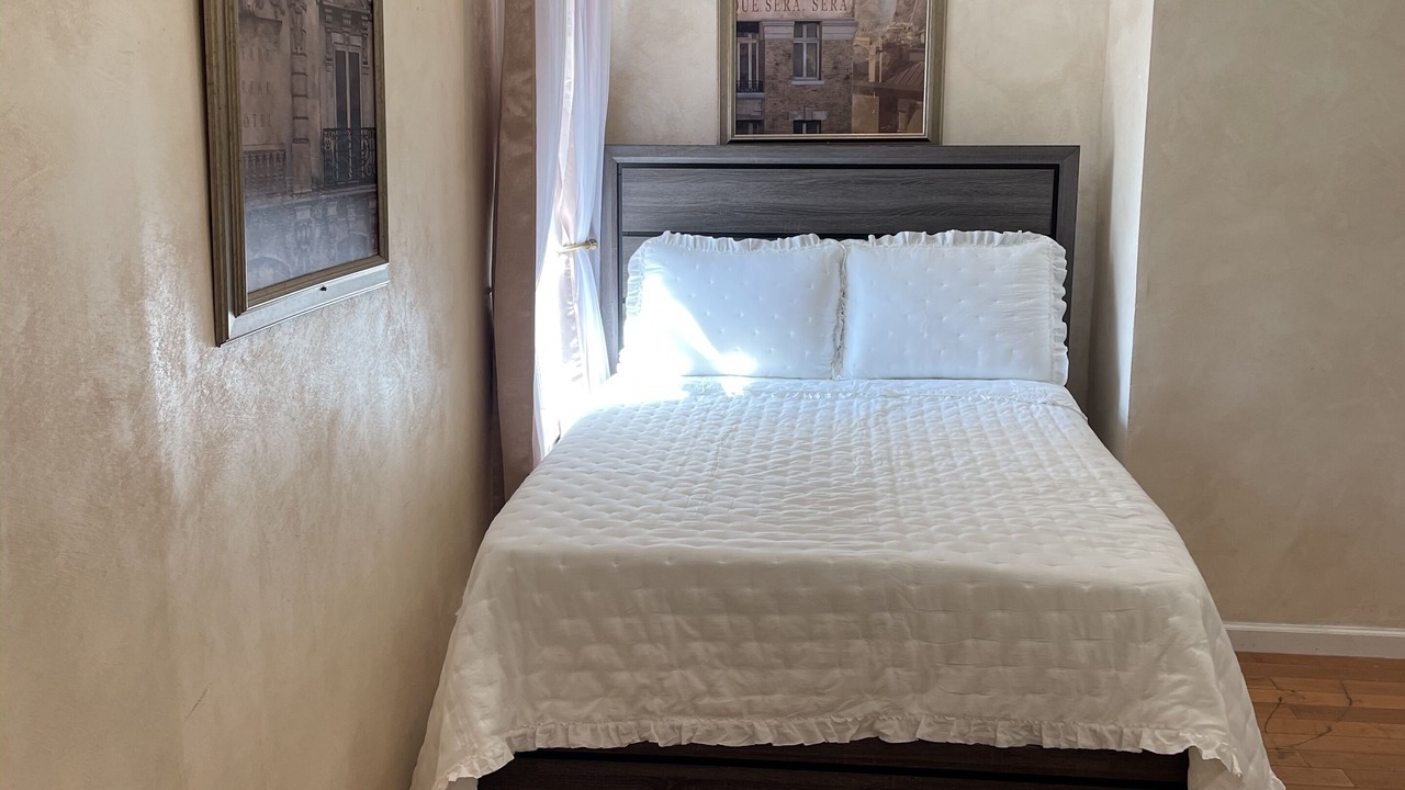 Photo of Bedroom in Gravesend