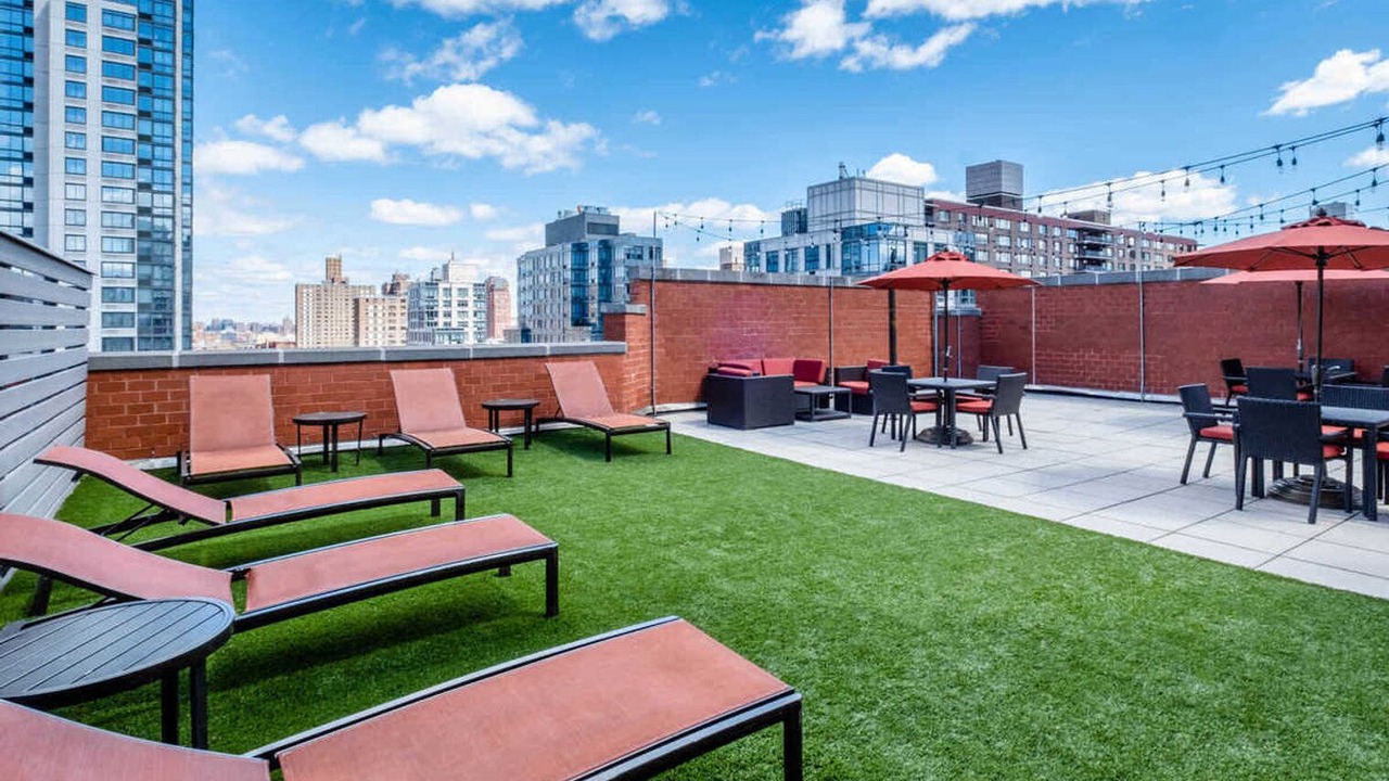 Photo of Outdoor in Manhattan Valley