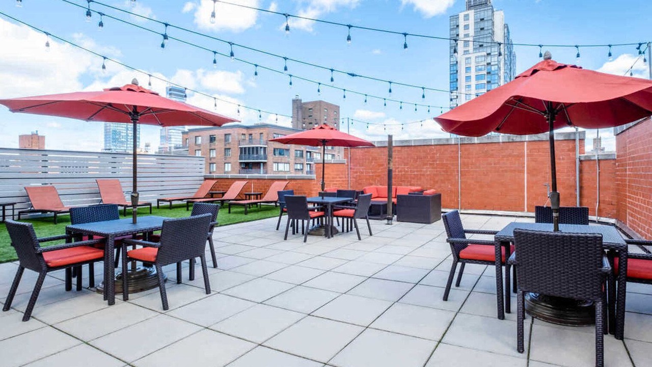 Photo of Outdoor in Manhattan Valley