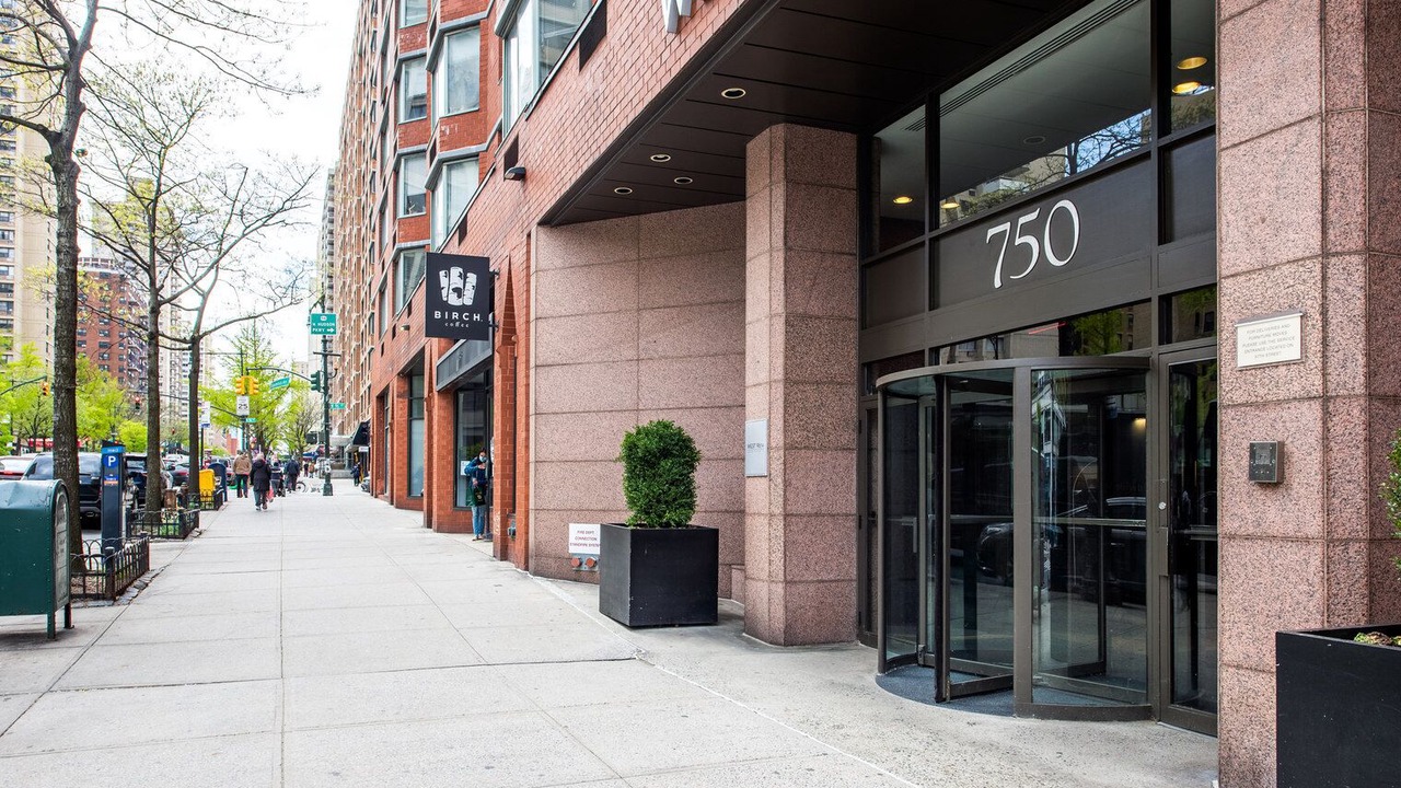 Photo of Outdoor in Manhattan Valley