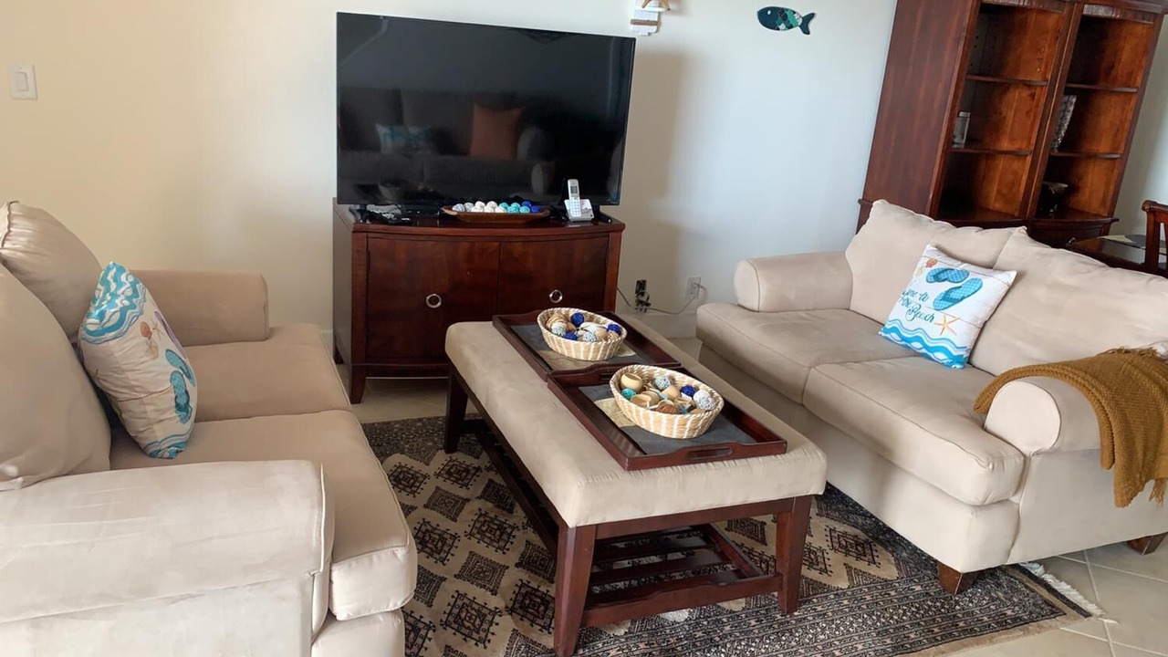 Photo of Bedroom in Bahamas Terrace
