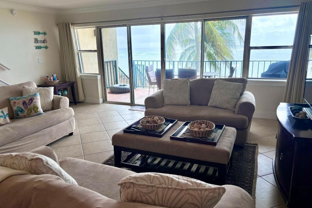 Photo of Others in Bahamas Terrace