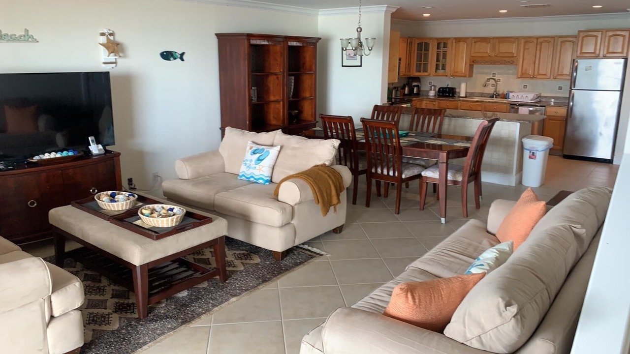 Photo of Others in Bahamas Terrace