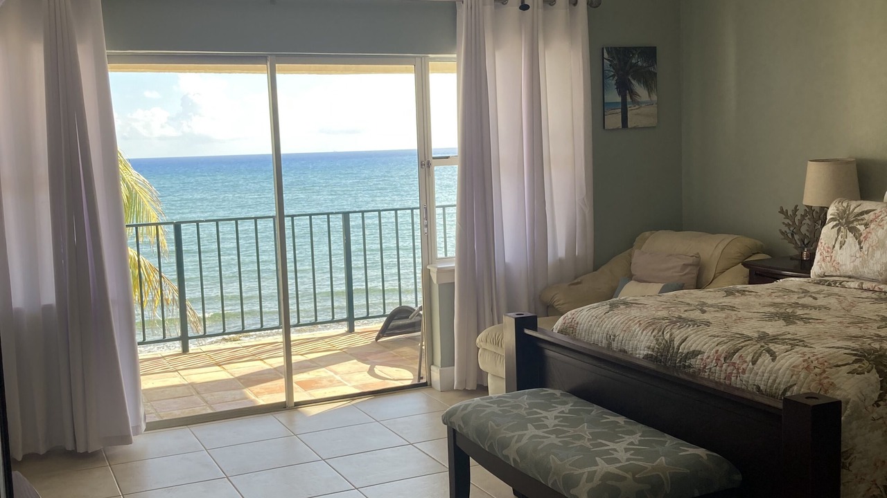 Photo of Others in Bahamas Terrace