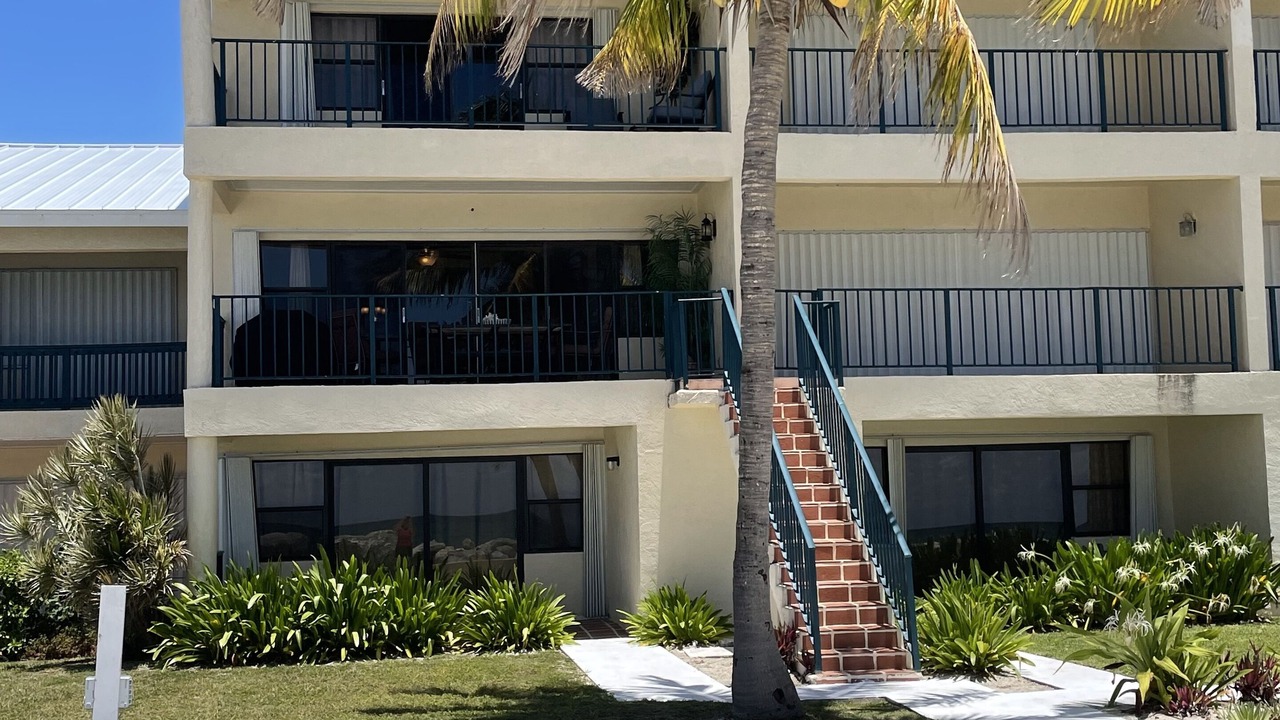 Photo of Others in Bahamas Terrace