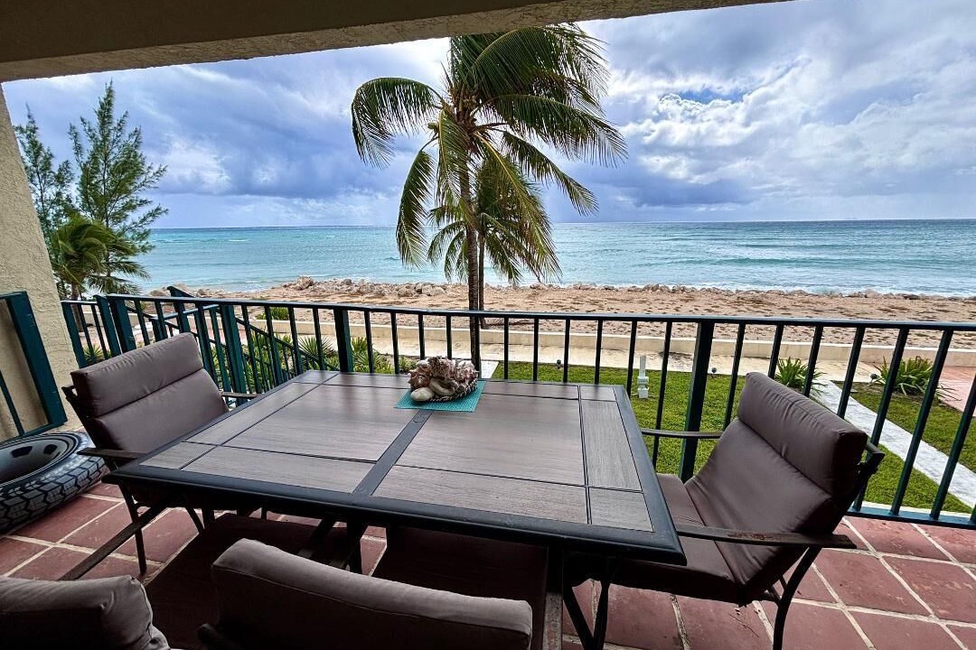 Photo of Patio Balcony in Bahamas Terrace