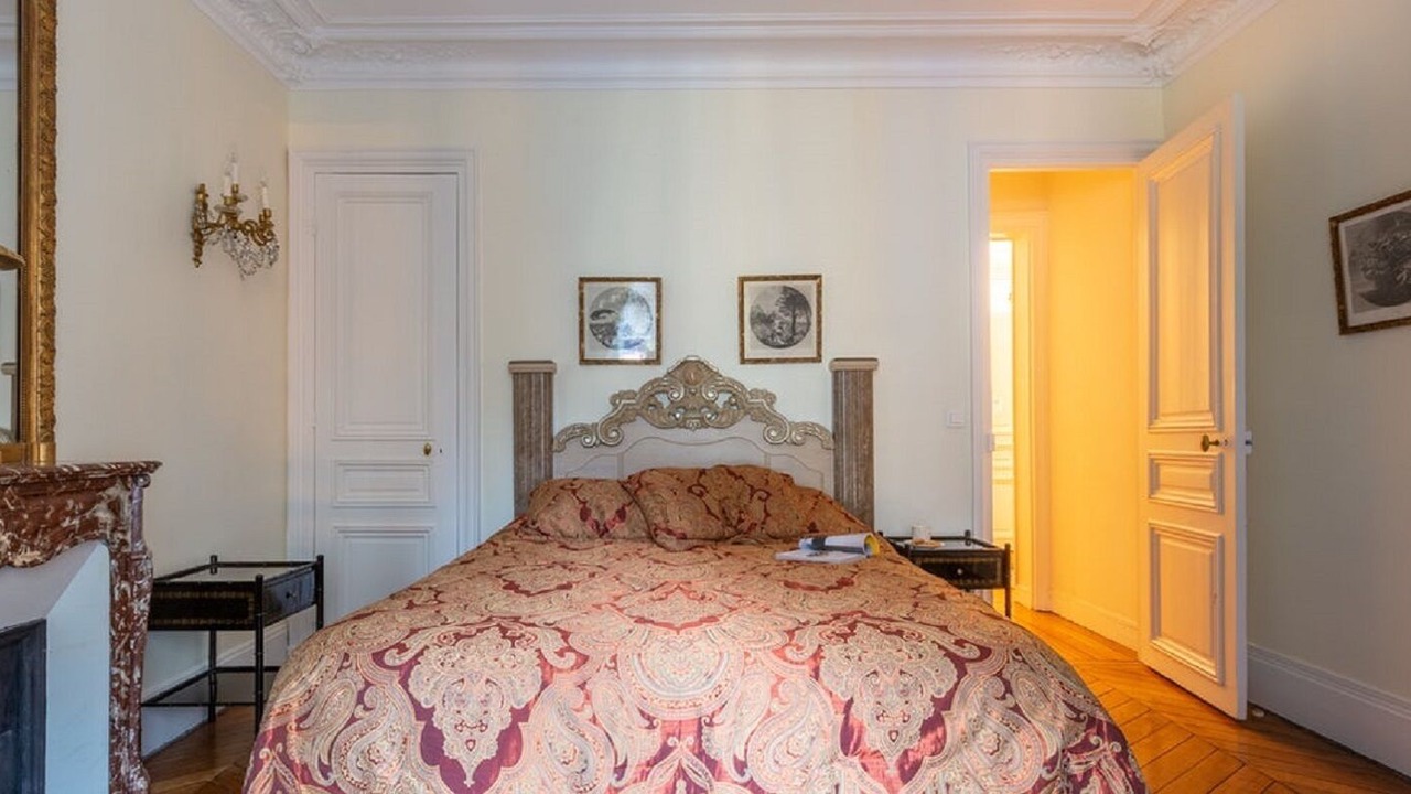Photo of Bedroom in 6th Arrondissement
