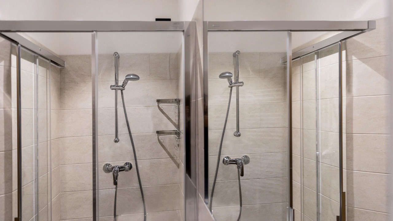 Photo of Bathroom in Trepalle