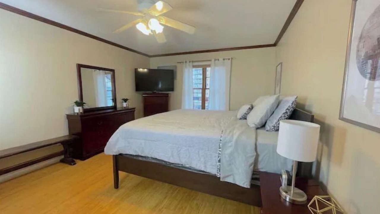 Photo of Bedroom in Queens