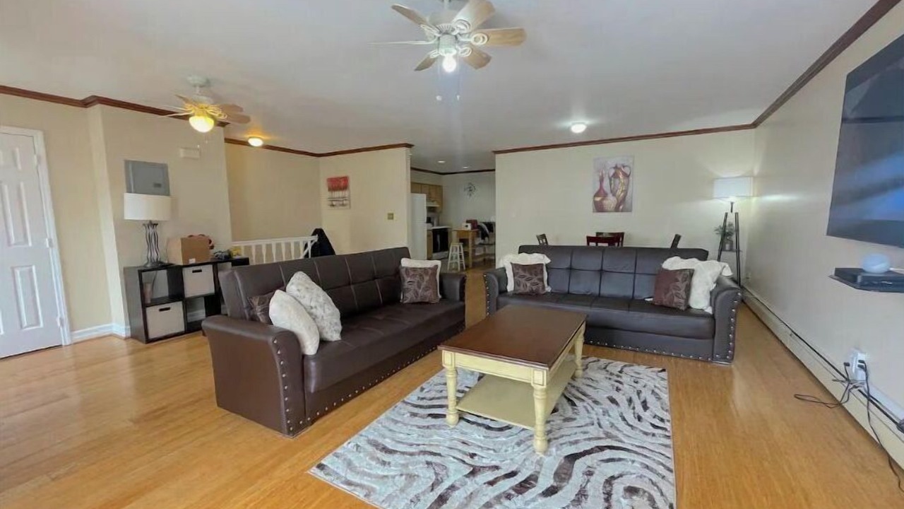 Photo of Livingroom in Queens
