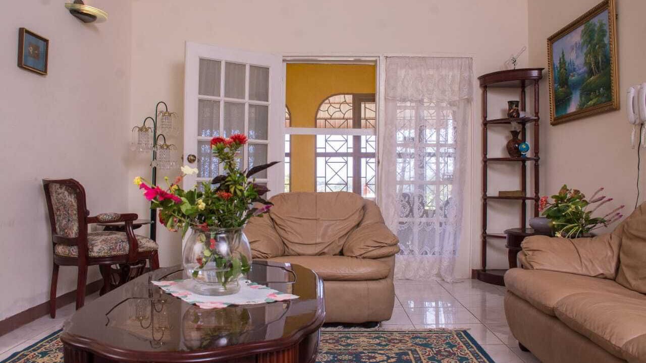 Photo of Livingroom in Tower Isle