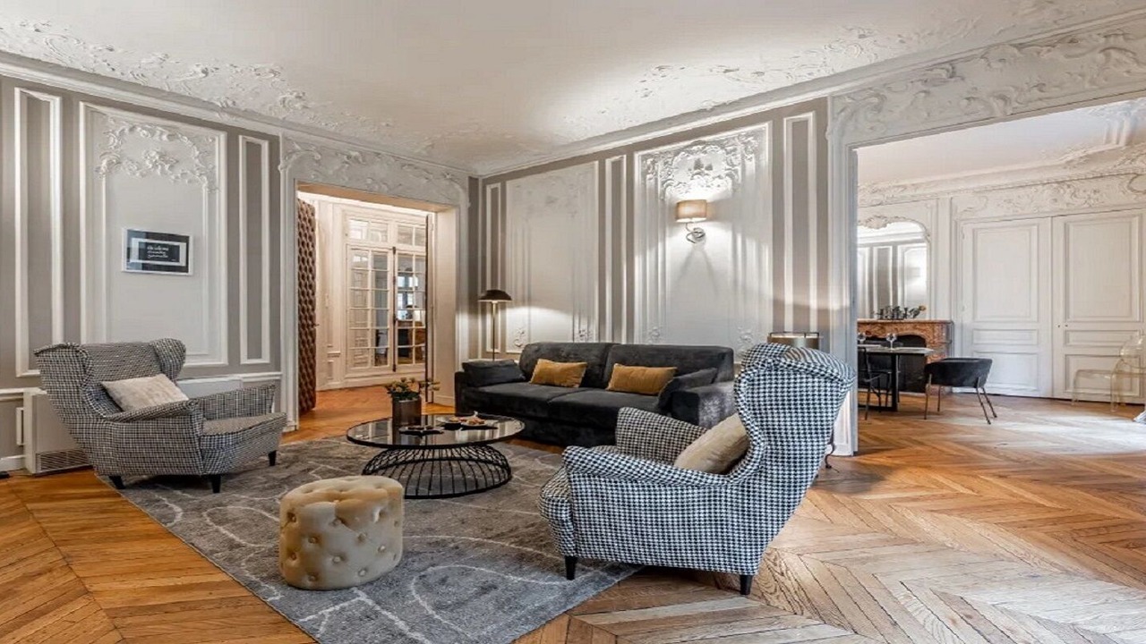 Photo of Livingroom in 8th Arrondissement