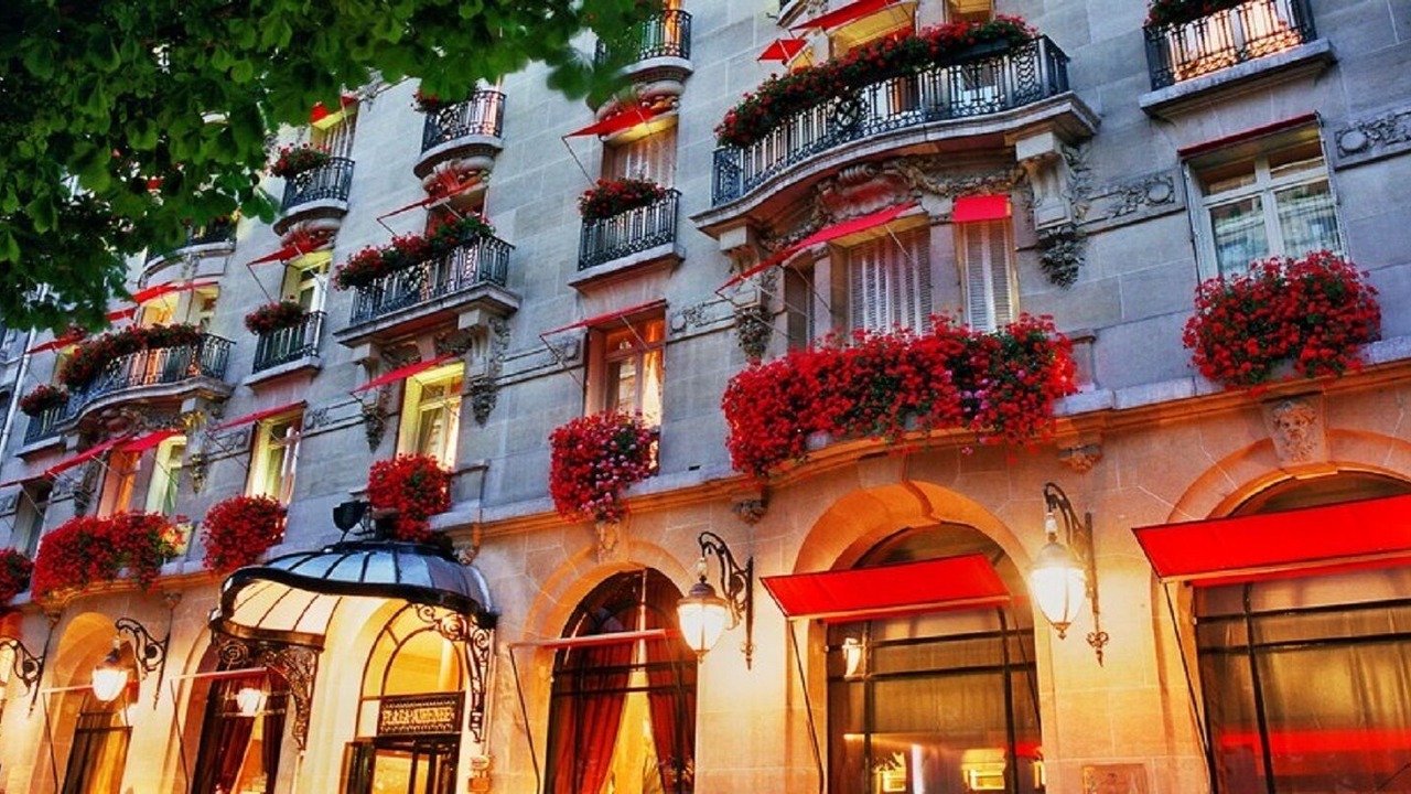 Photo of Outdoor in 8th Arrondissement