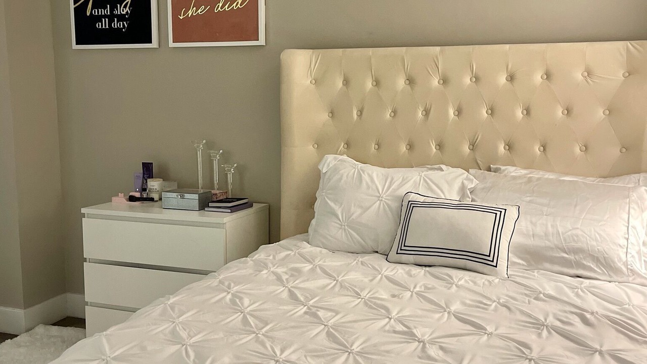 Photo of Bedroom in Peter Cooper Village