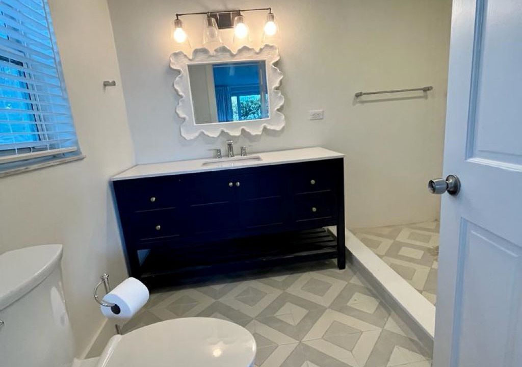 Photo of Bathroom in Governor's Harbour