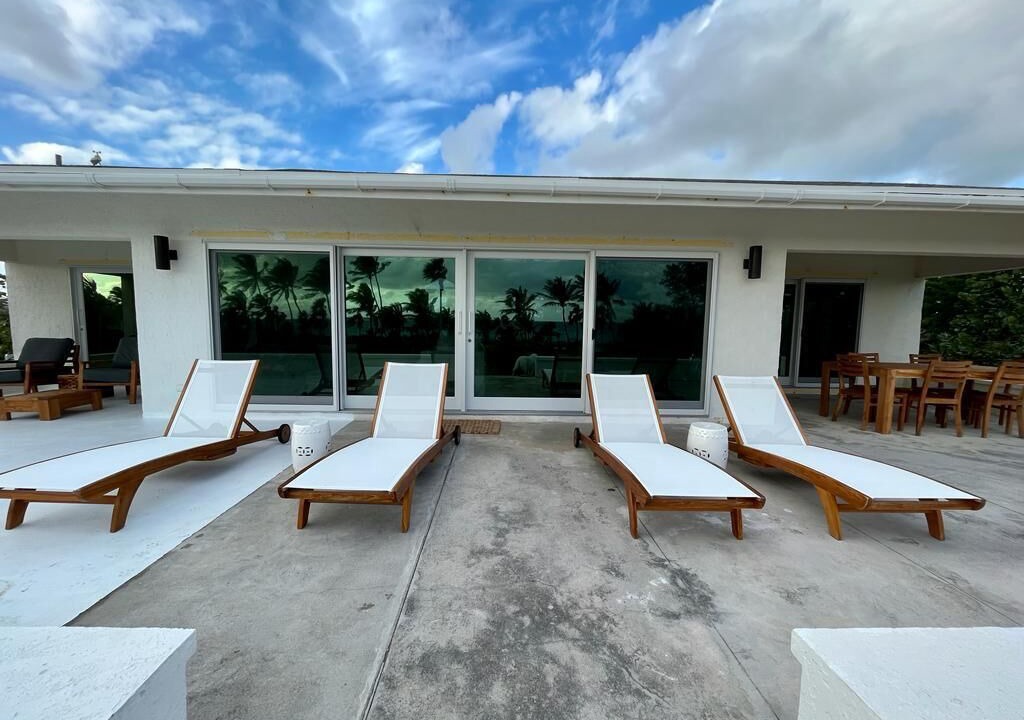 Photo of Patio Balcony in Governor's Harbour