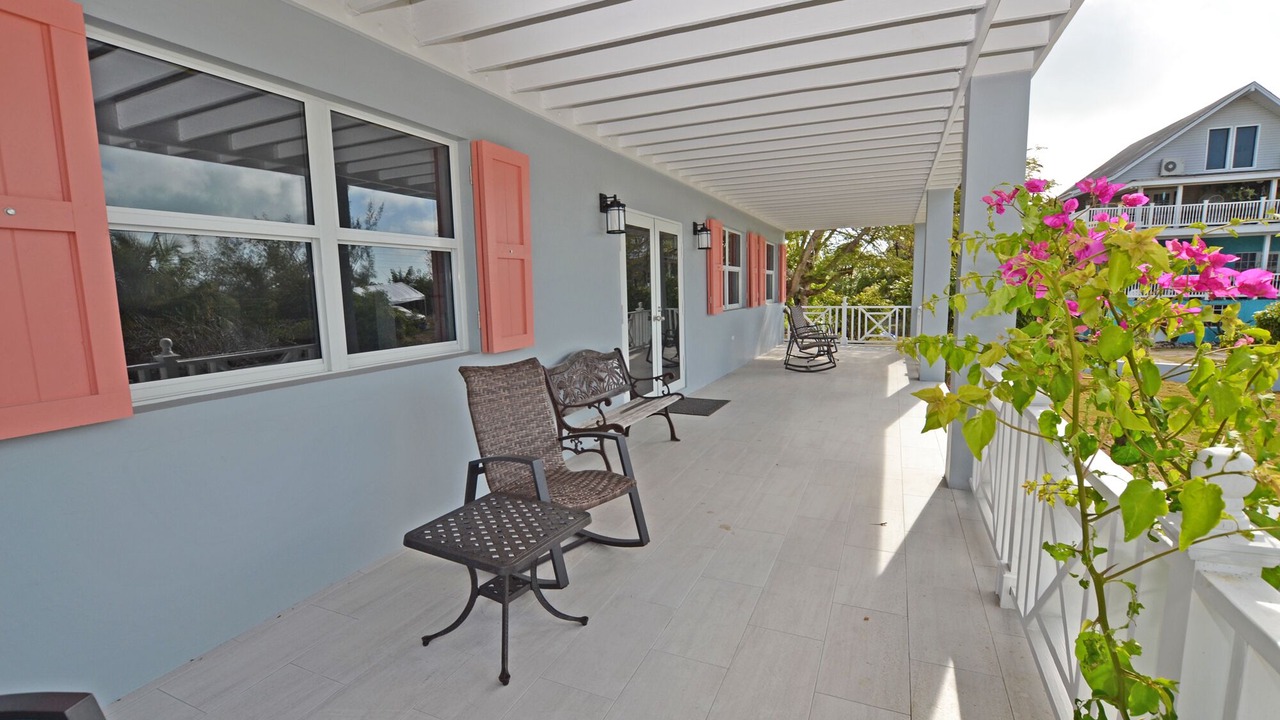 Photo of Patio Balcony in Spanish Wells