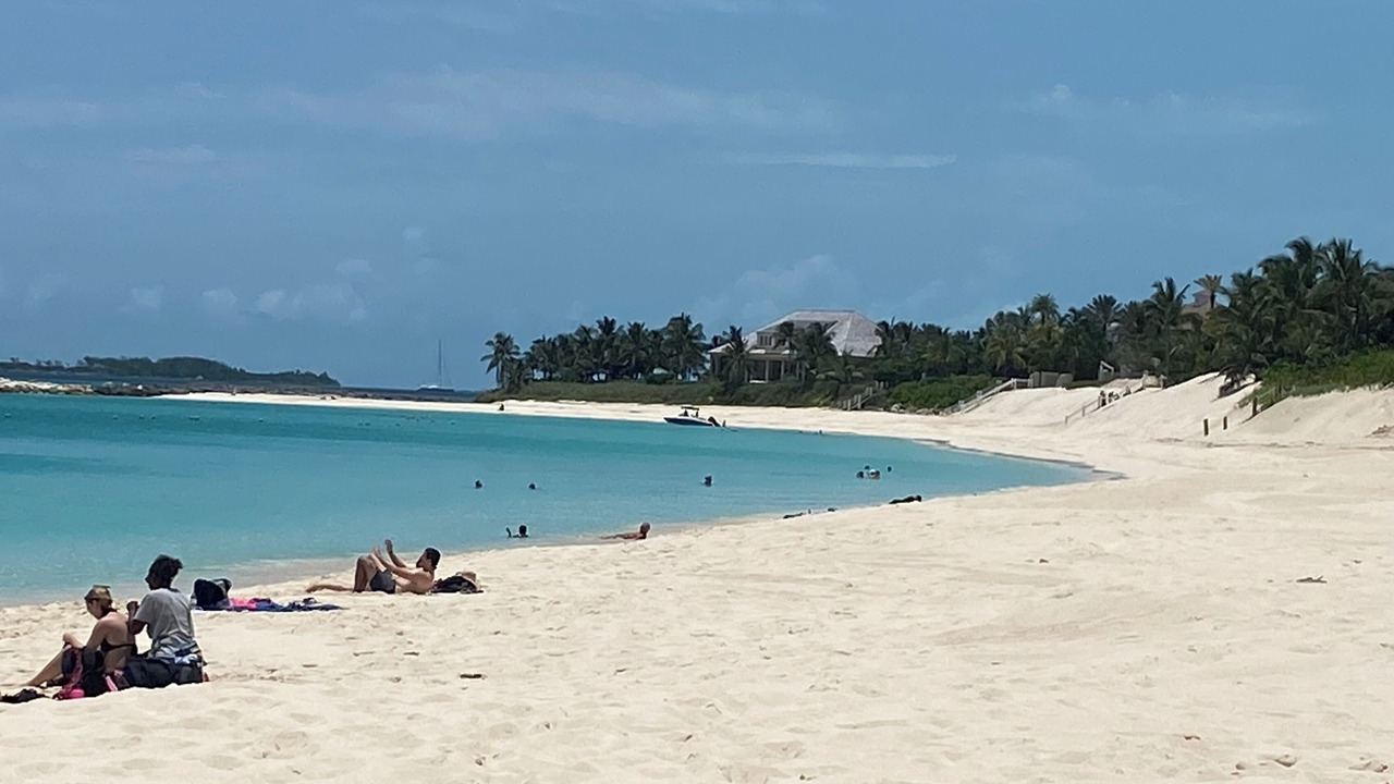Photo of Others in Paradise Island