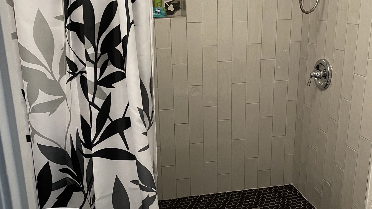 Photo of Bathroom in Paradise Island