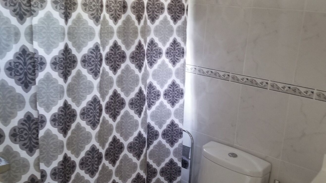 Photo of Bathroom in Eastwood Park