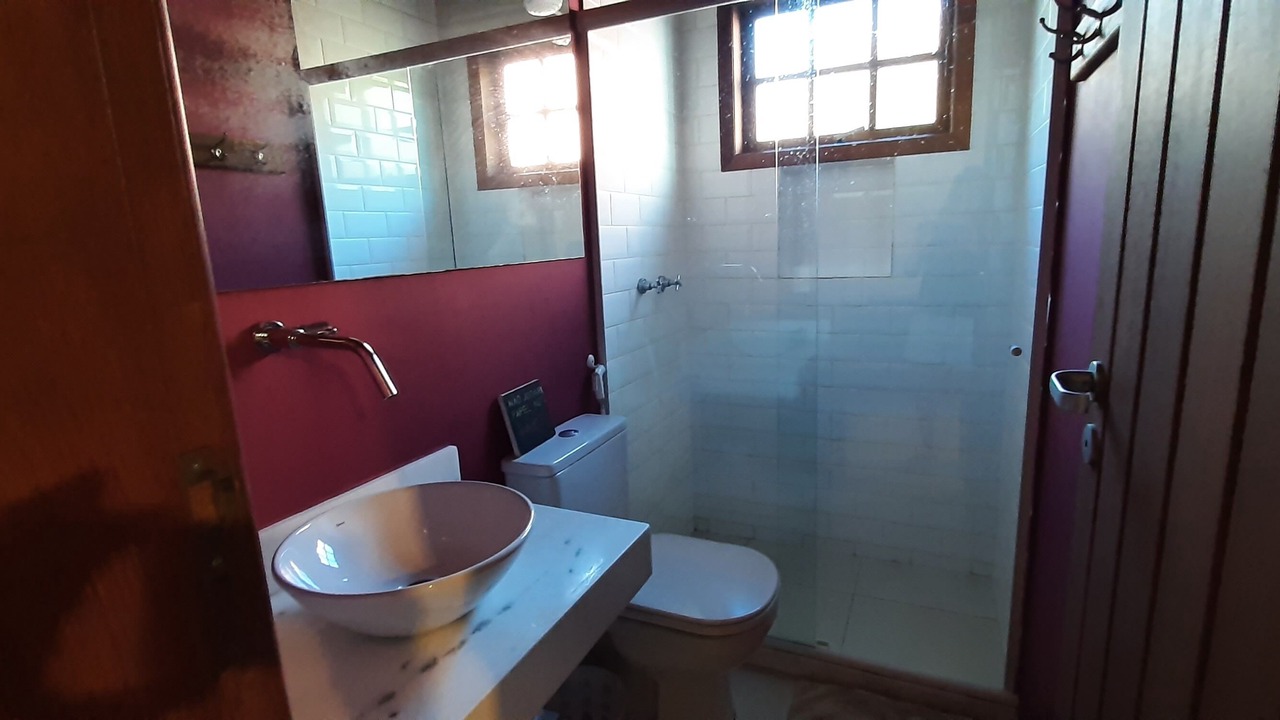 Photo of Bathroom in Praia Rasa