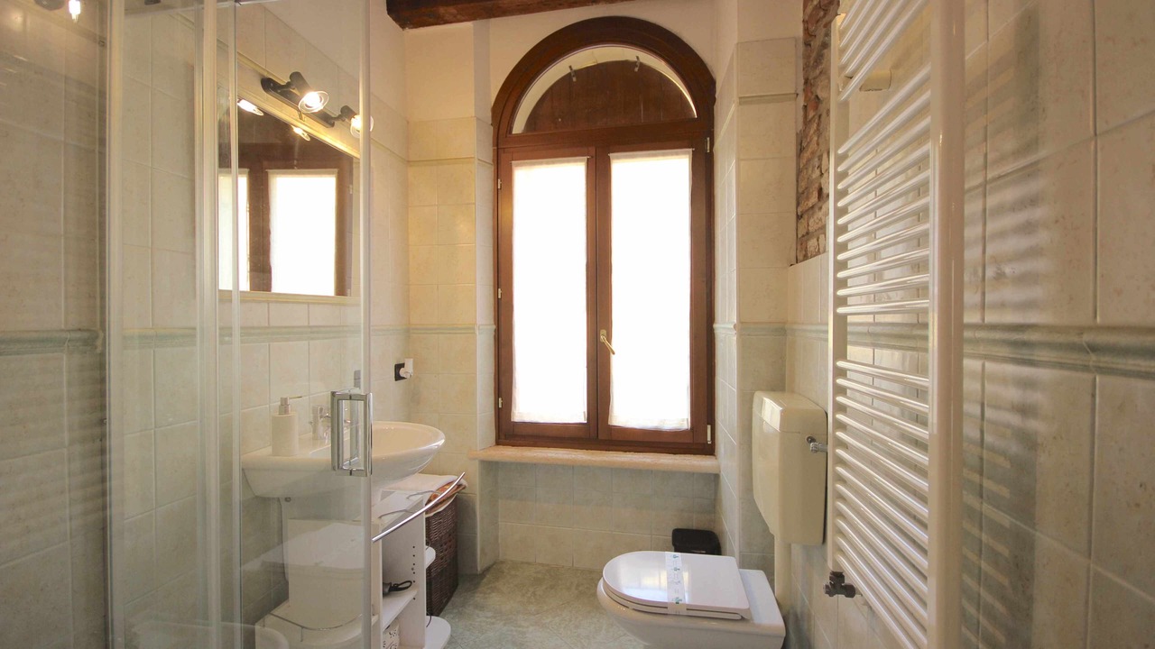 Photo of Bathroom in San Zeno