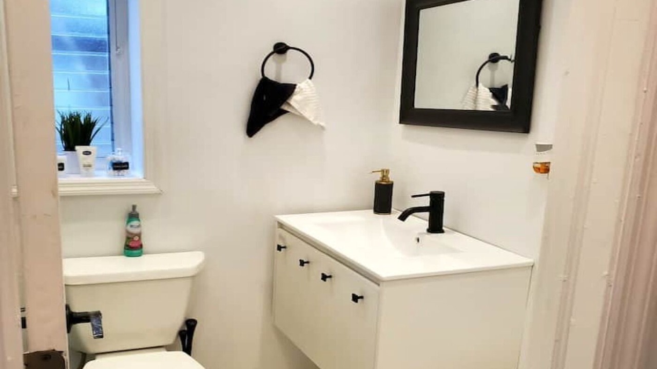 Photo of Bathroom in Canarsie
