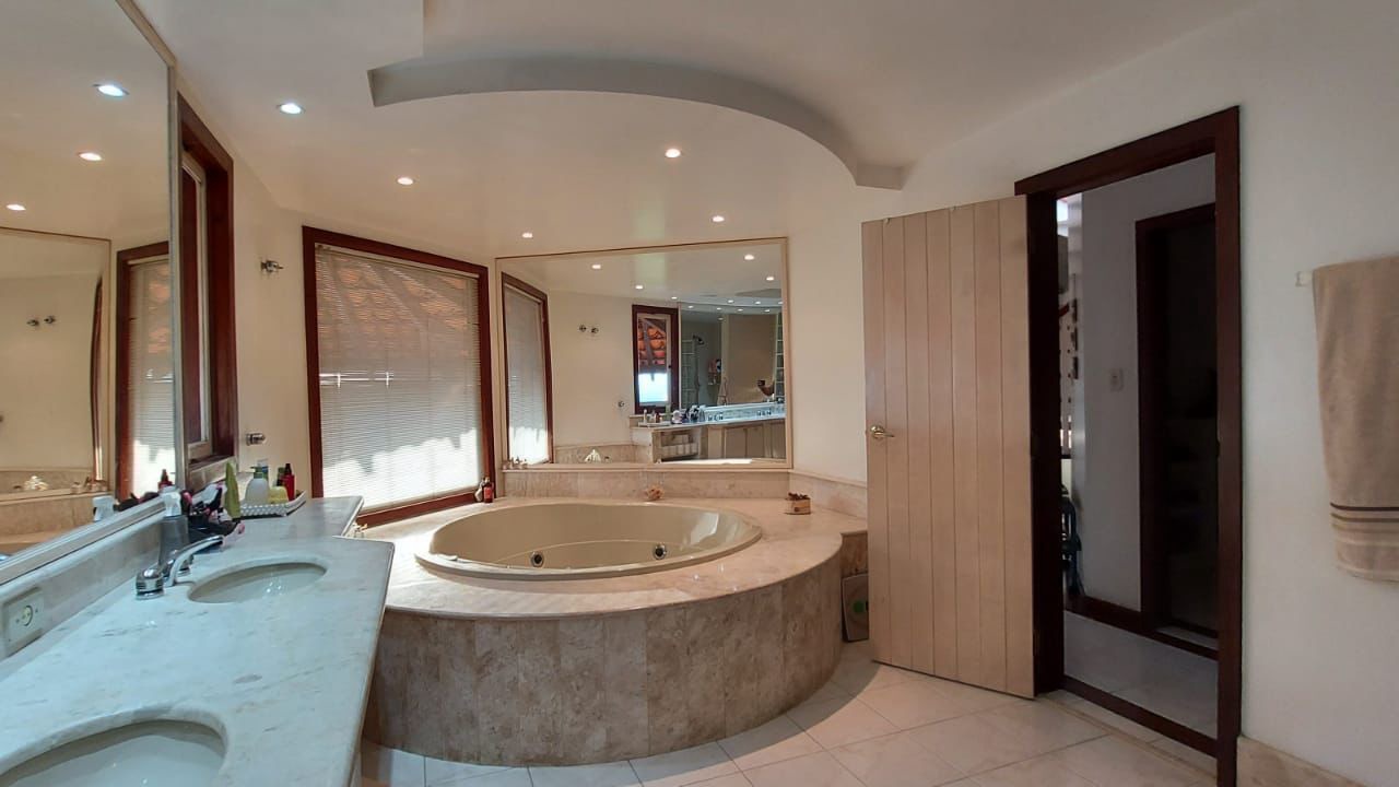 Photo of Bathroom in Sao Pedro da Aldeia