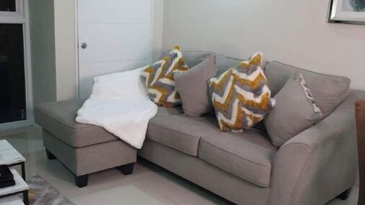 Photo of Livingroom in Portmore