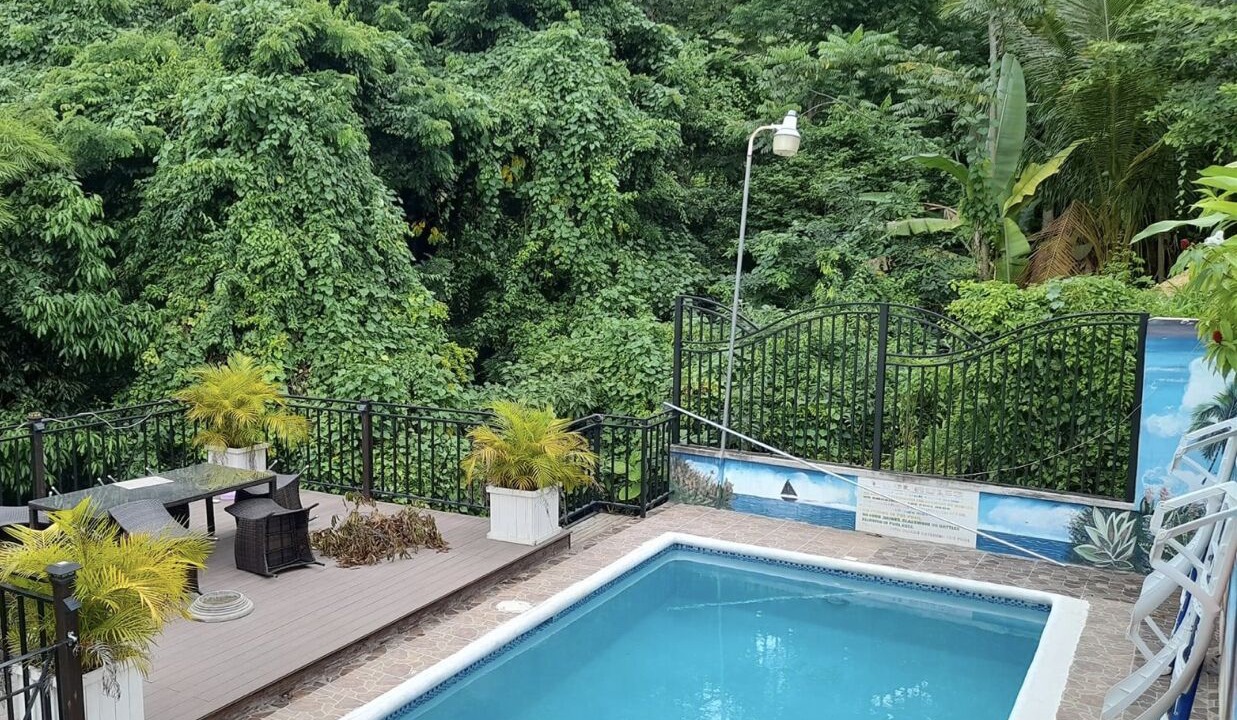 Photo of Outdoor in Whitehouse