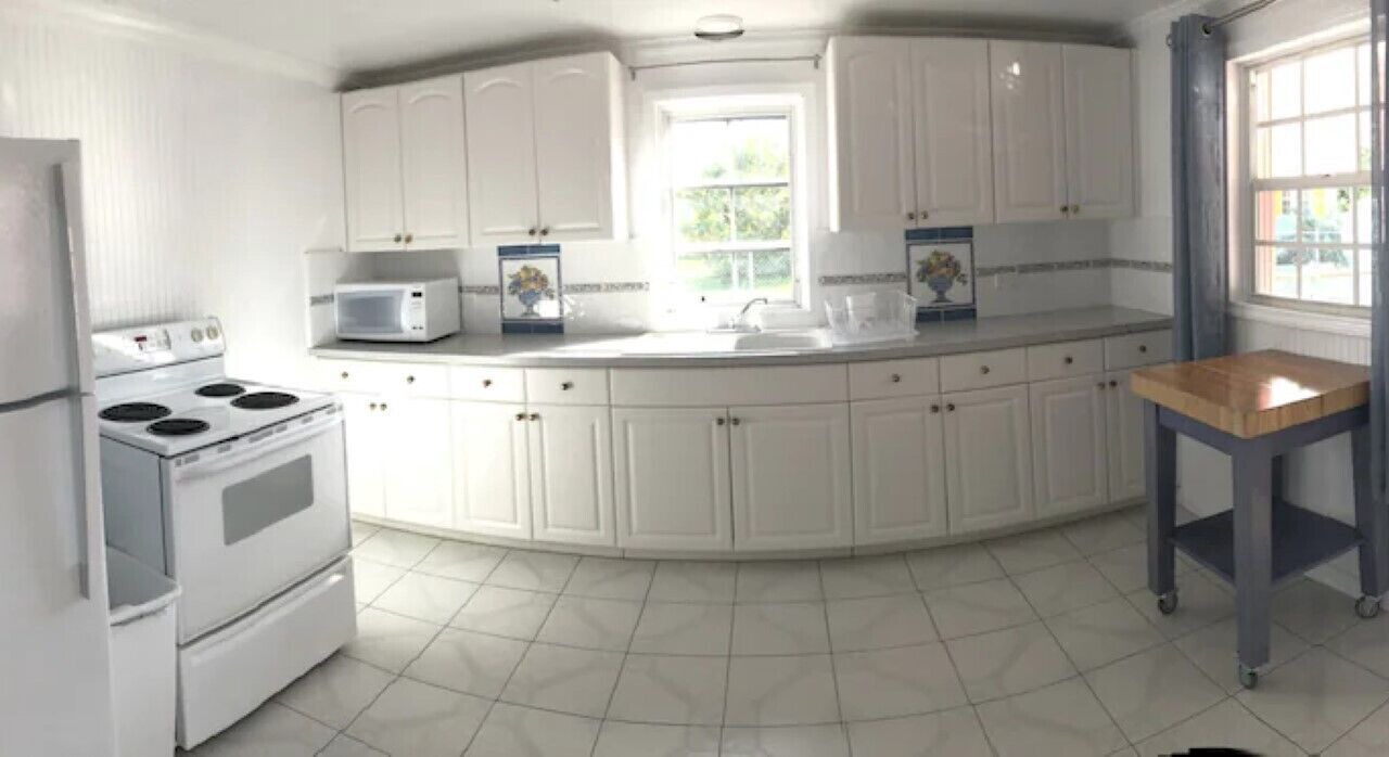Photo of Kitchen in Spanish Wells