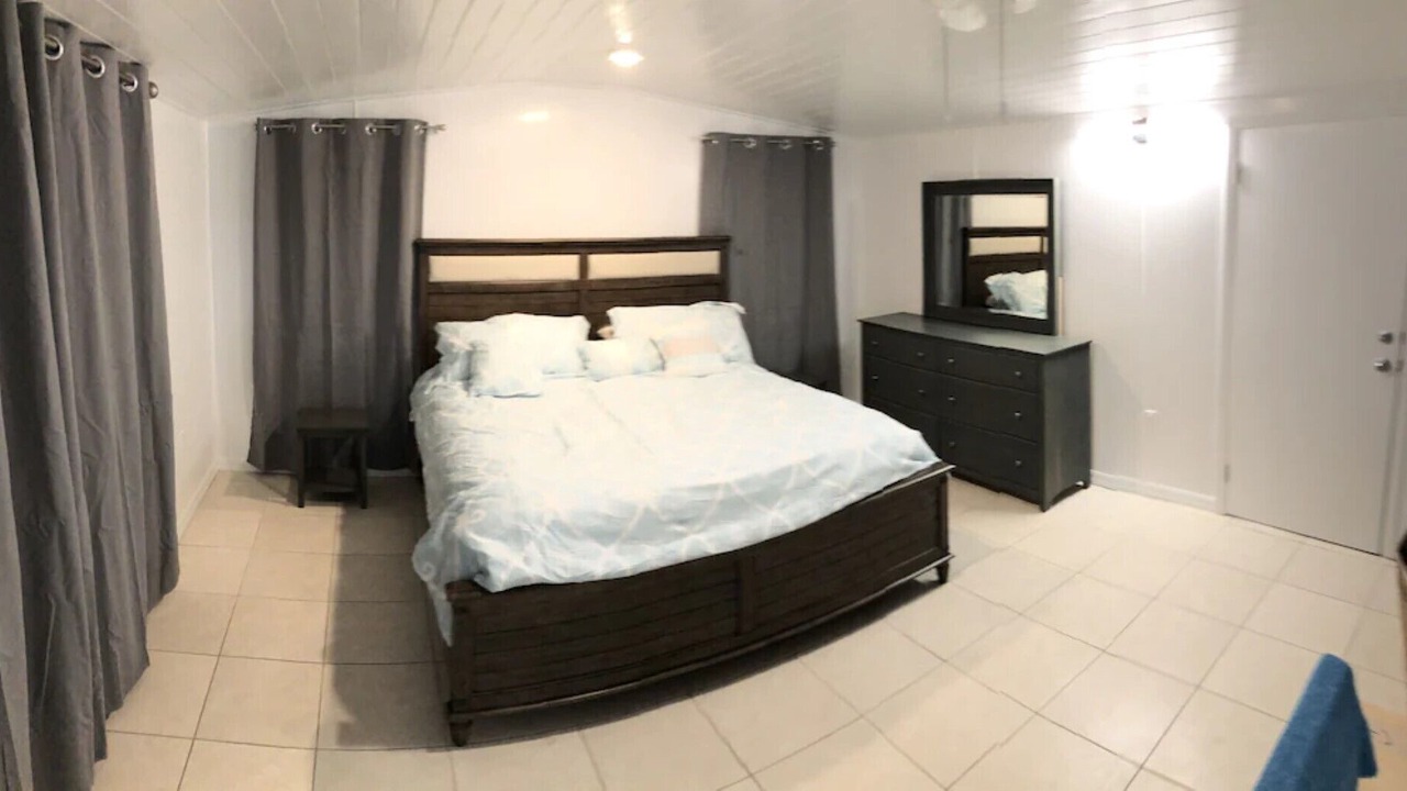 Photo of Bedroom in Spanish Wells