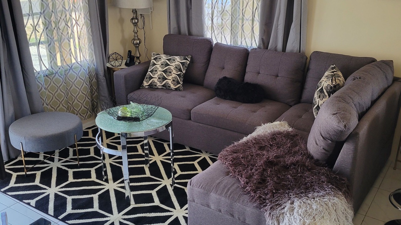 Photo of Livingroom in Portmore