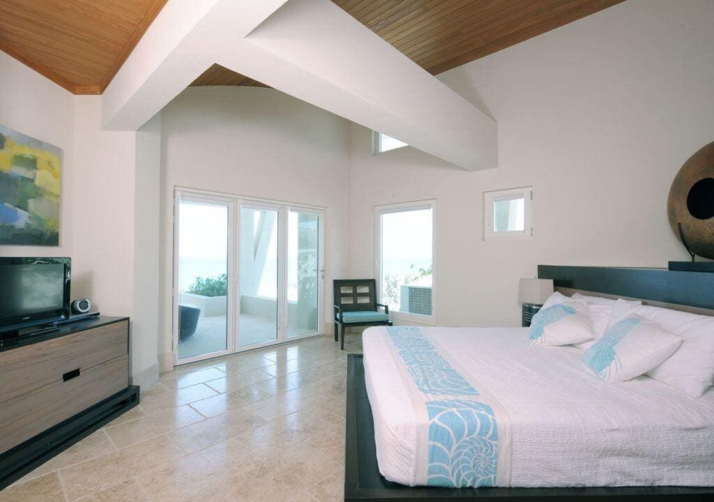 Photo of Bedroom in Governor's Harbour